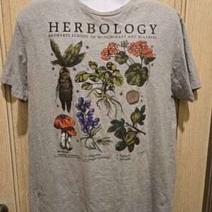 Harry Potter Herbology Tshirt Large